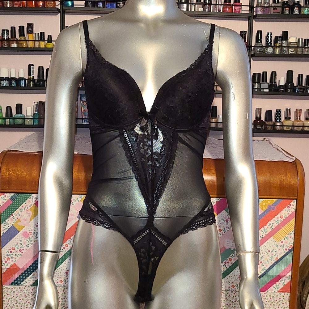 Black Fuchsia lingerie bodysuit cupped lace black small singlet sheer 1 piece